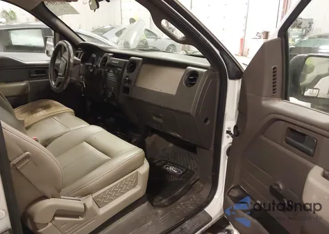 2009 Ford F-150 Xl z USA, uszkodzony, nr VIN 1FTRF14W59KC79487